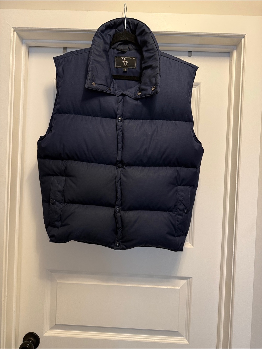 David S Reid Navy Puffer Vest - Quilted Down-Style Sleeveless Coat
